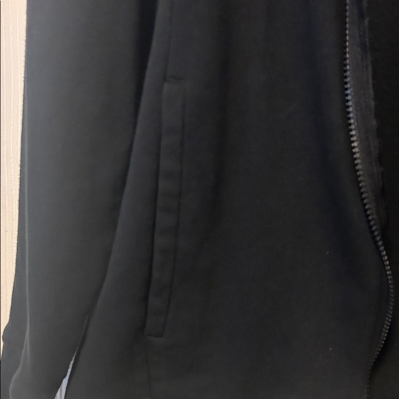 Under Armour Black Full-Zip Hoodie - Picture 4 of 5